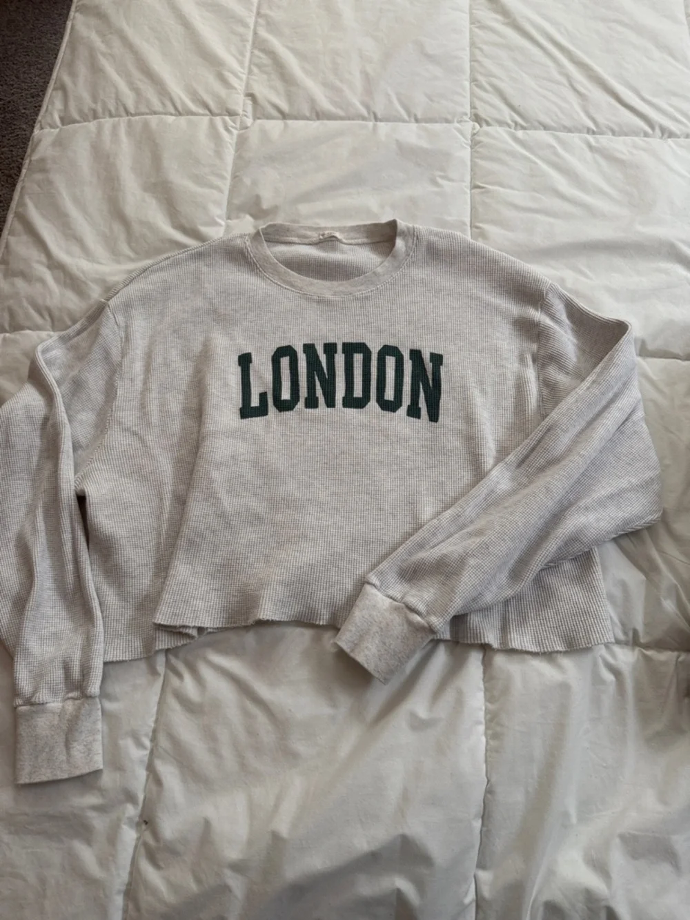 London Graphic Cropped Waffle Knit Shirt - grey - Picture 1 of 5